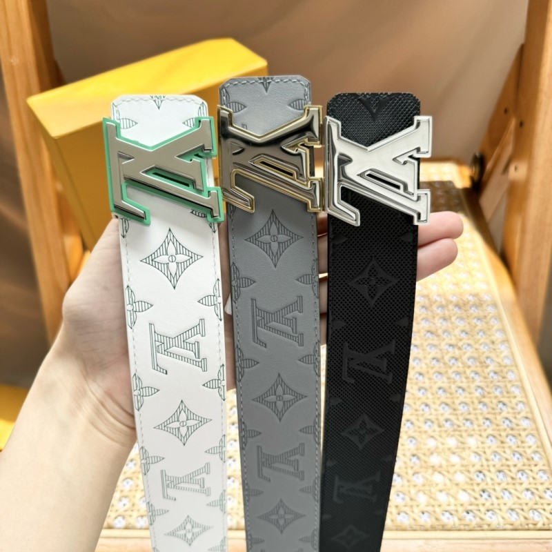l0vis Vvtt0n belts